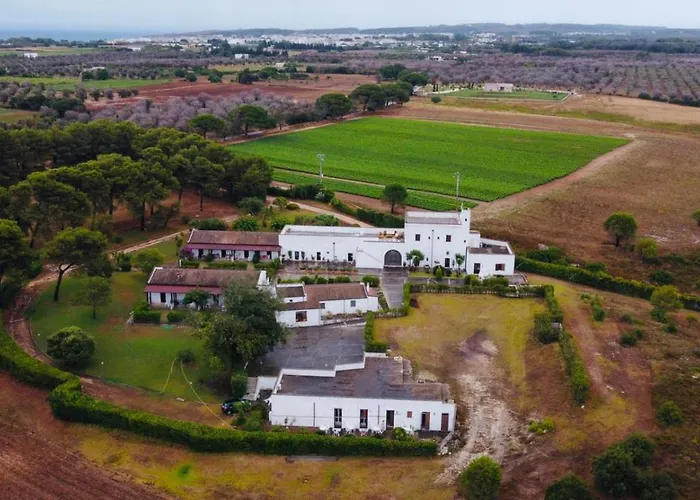 Hotel Masseria Fabrizio 3*